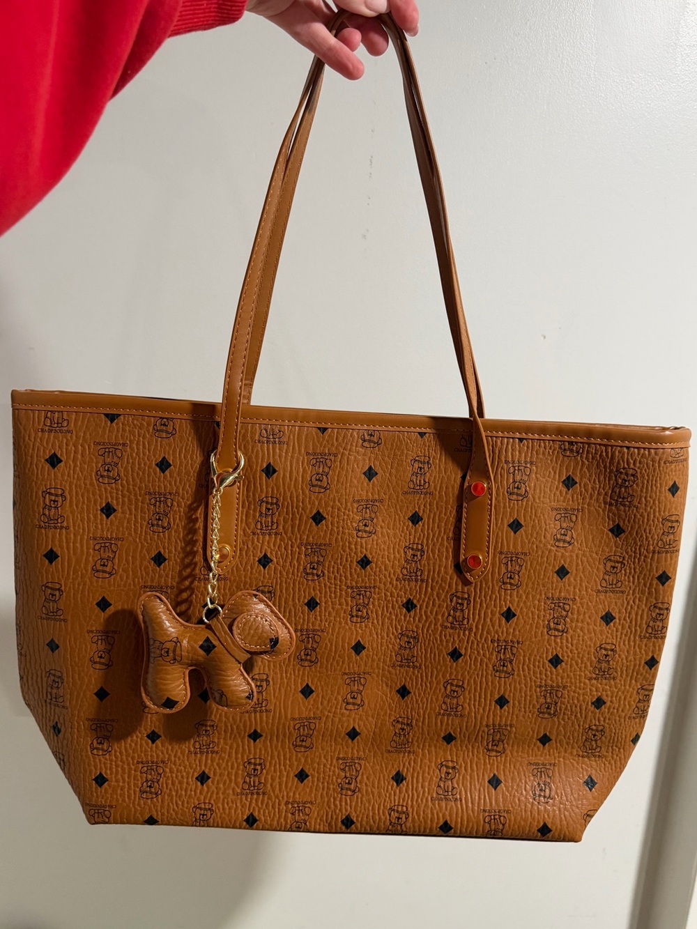 Cognac Tote Bag with Puppy Charm